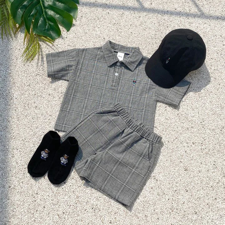 Plaid Casual Outfit