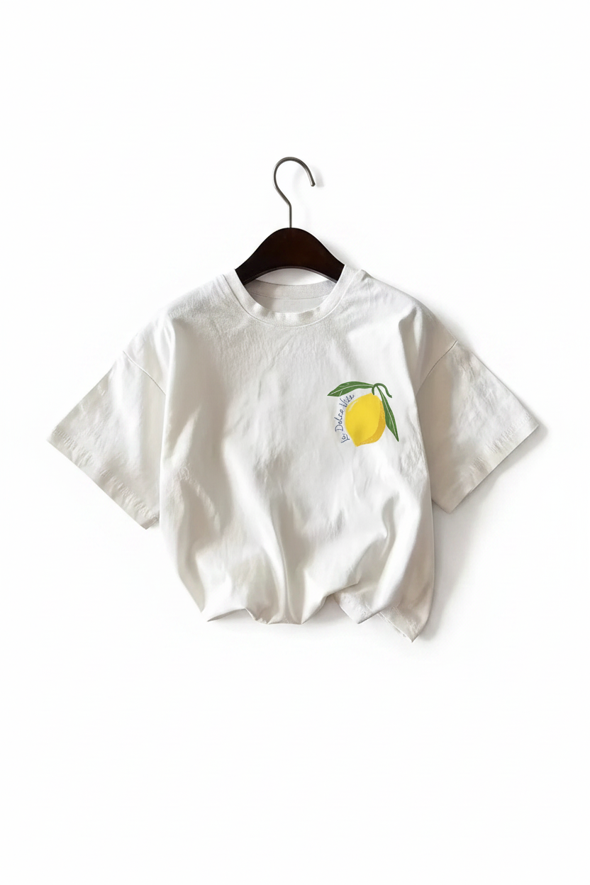 Limon Cello Unisex Basic Tee with vibrant lemon design on soft fabric